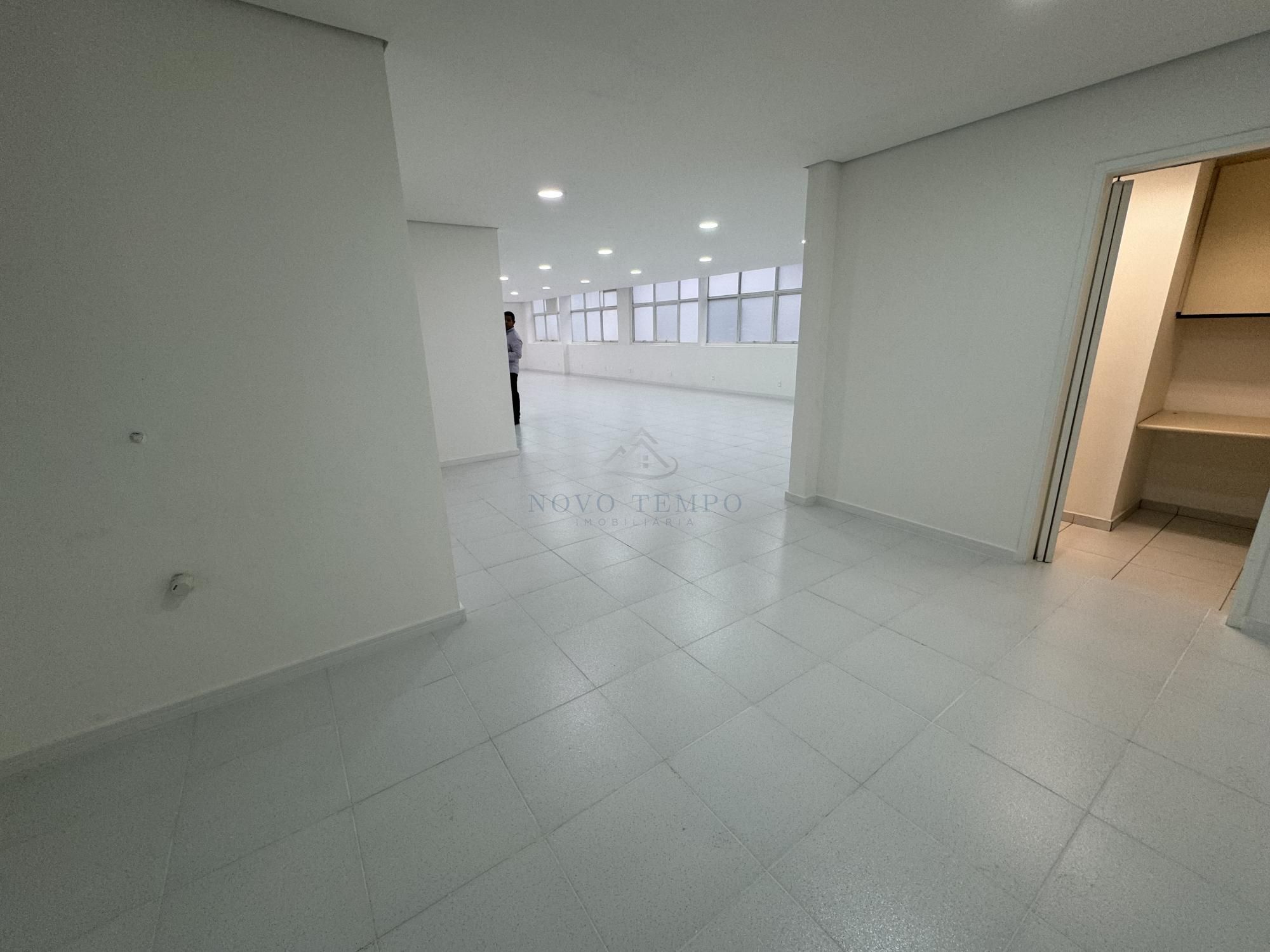 Sala-Conjunto, 195 m² - Foto 4