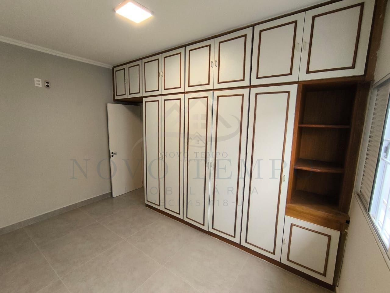 Casa à venda com 4 quartos, 174m² - Foto 7
