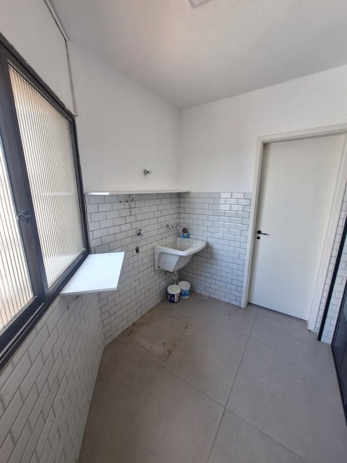 Apartamento para alugar com 2 quartos, 127m² - Foto 17