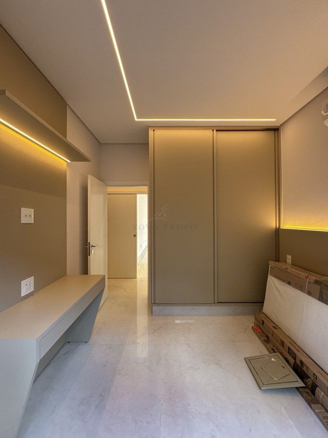 Casa, 4 quartos, 260 m² - Foto 14