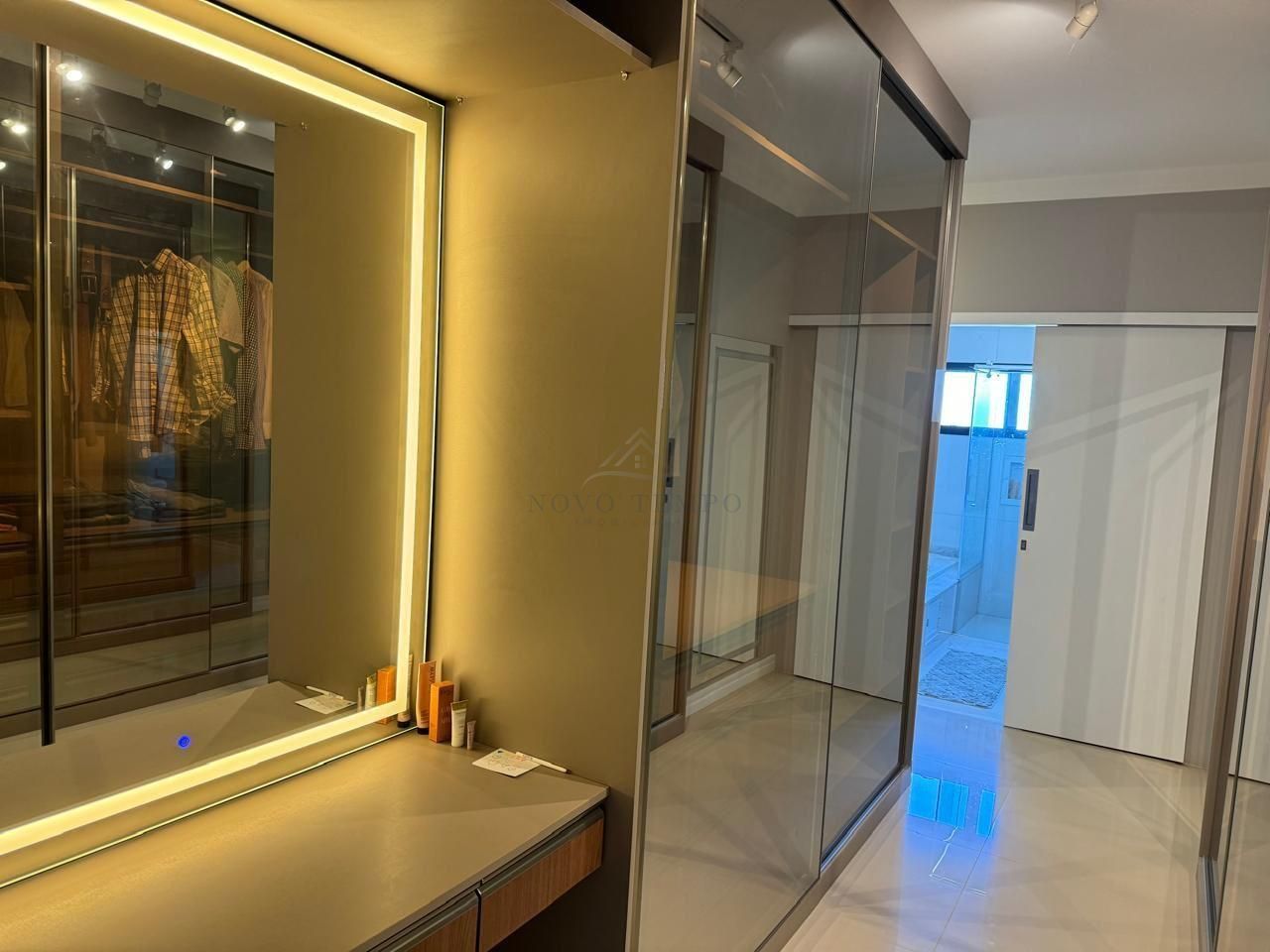 Casa, 4 quartos, 318 m² - Foto 15