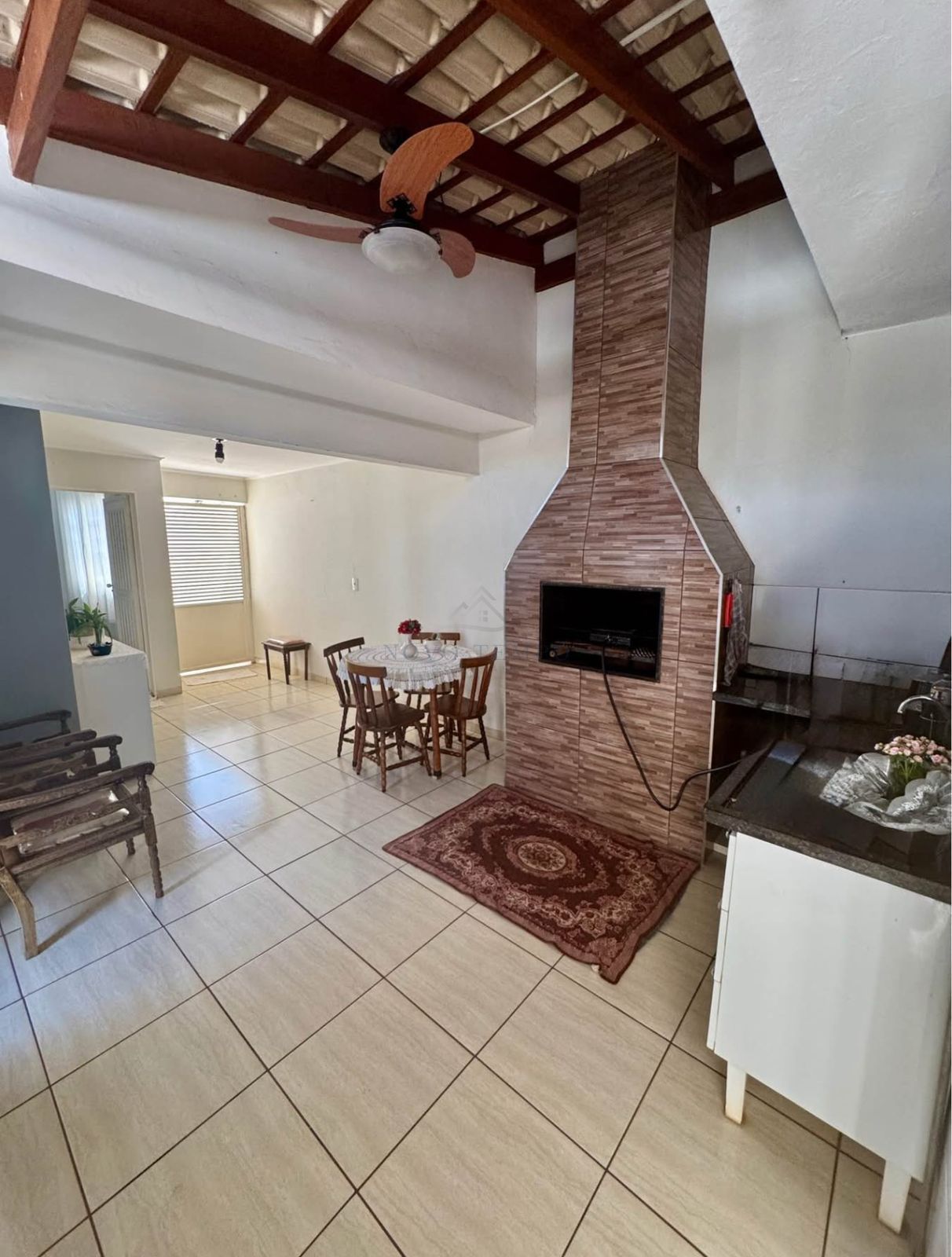 Casa, 3 quartos, 240 m² - Foto 7