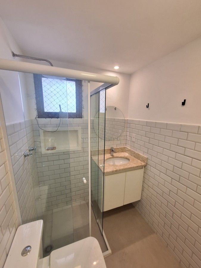 Apartamento para alugar com 2 quartos, 127m² - Foto 14