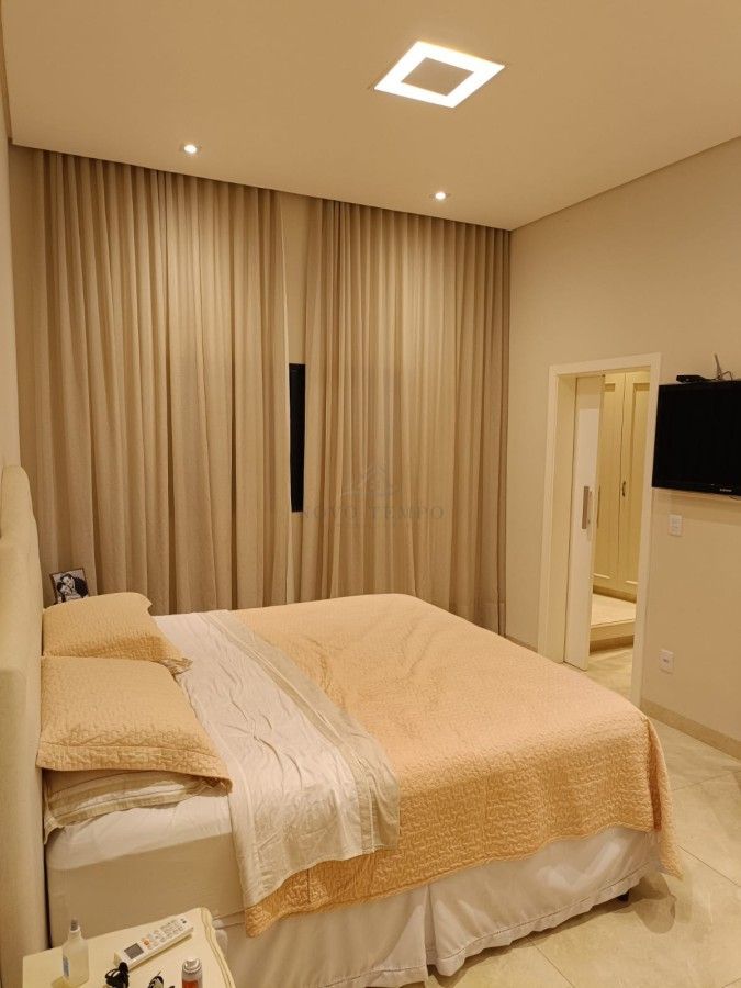 Casa, 3 quartos, 256 m² - Foto 14