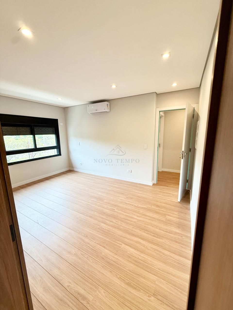 Casa, 4 quartos, 300 m² - Foto 16
