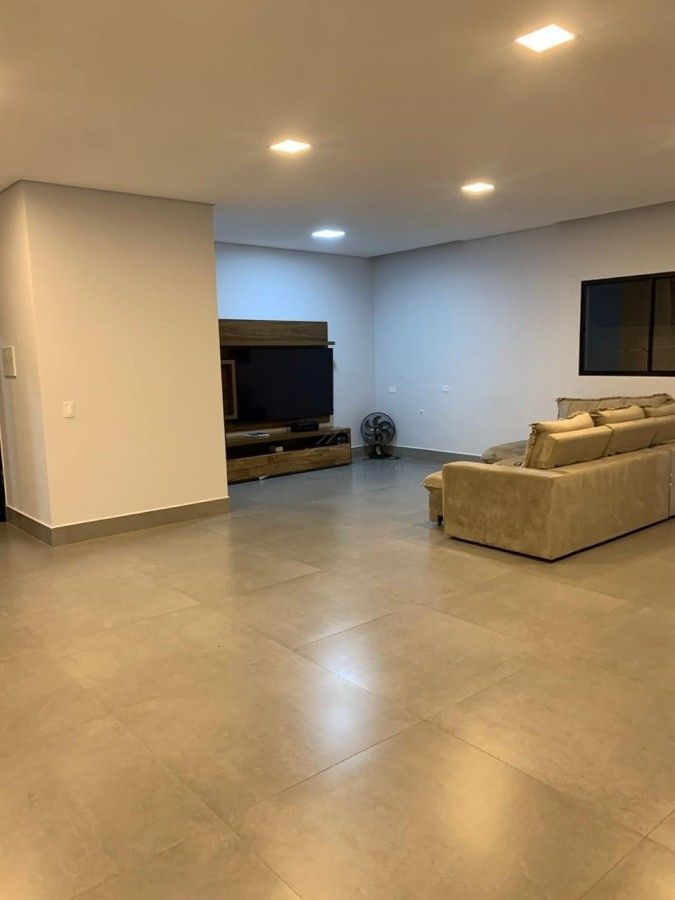Casa, 3 quartos, 306 m² - Foto 4