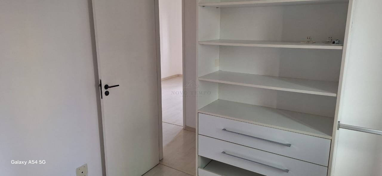 Apartamento para alugar com 3 quartos, 91m² - Foto 9