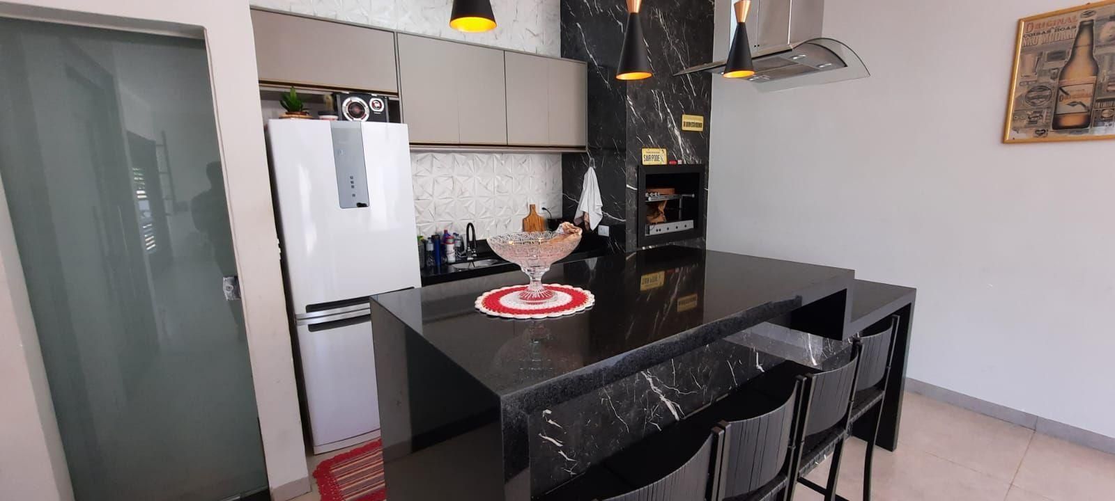 Casa, 2 quartos, 180 m² - Foto 8