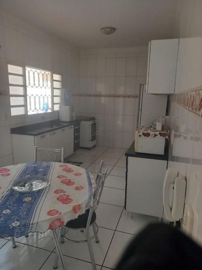 Casa, 2 quartos, 663 m² - Foto 4