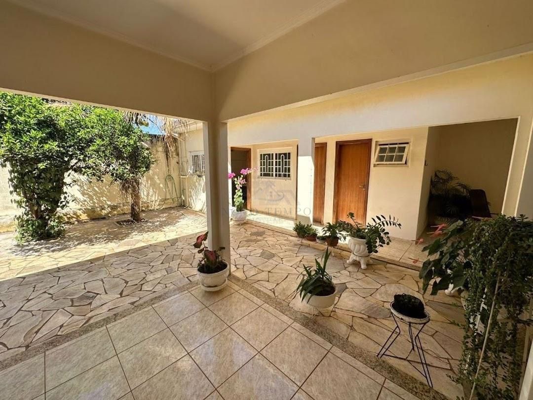 Casa, 3 quartos, 234 m² - Foto 21