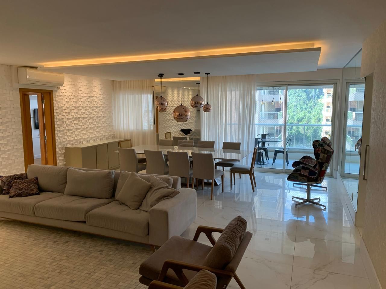 Apartamento, 3 quartos, 168 m² - Foto 1