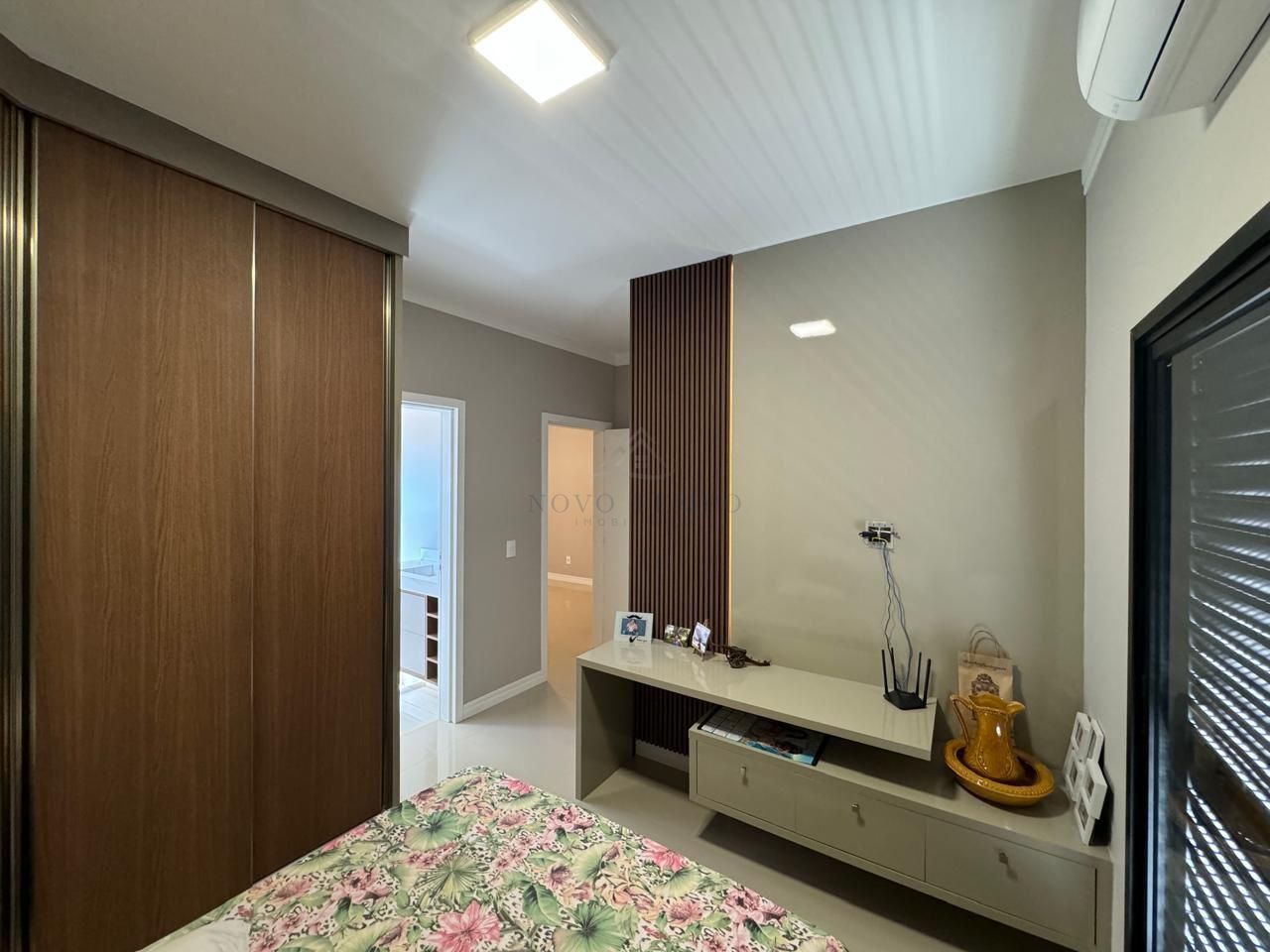 Casa, 4 quartos, 318 m² - Foto 12