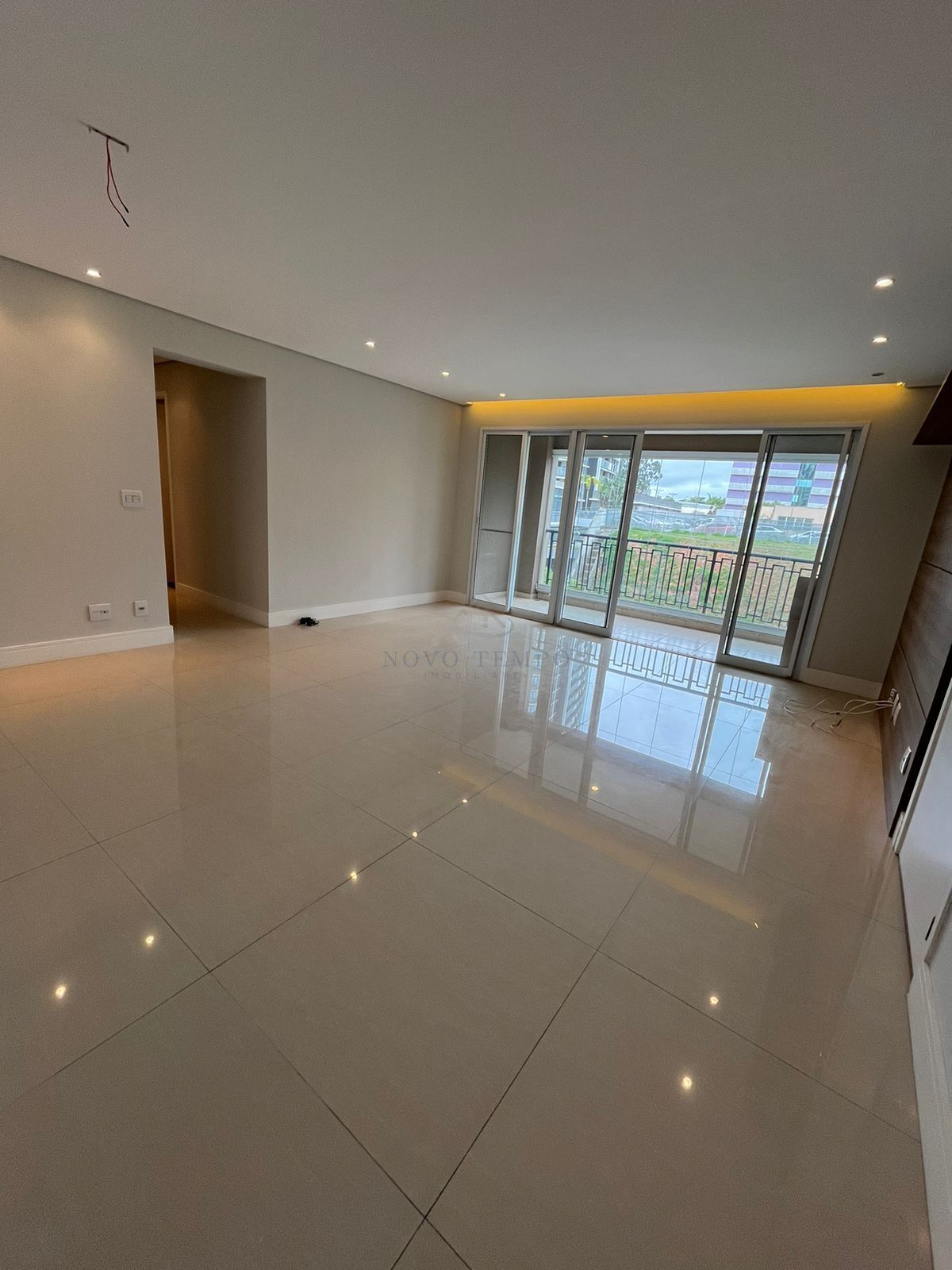 Apartamento, 2 quartos, 106 m² - Foto 1