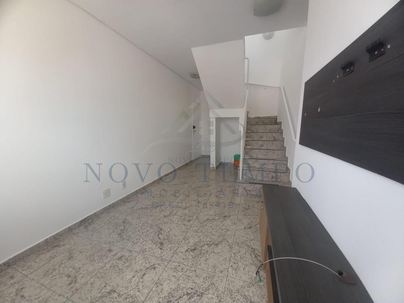 Apartamento para alugar com 2 quartos, 110m² - Foto 2