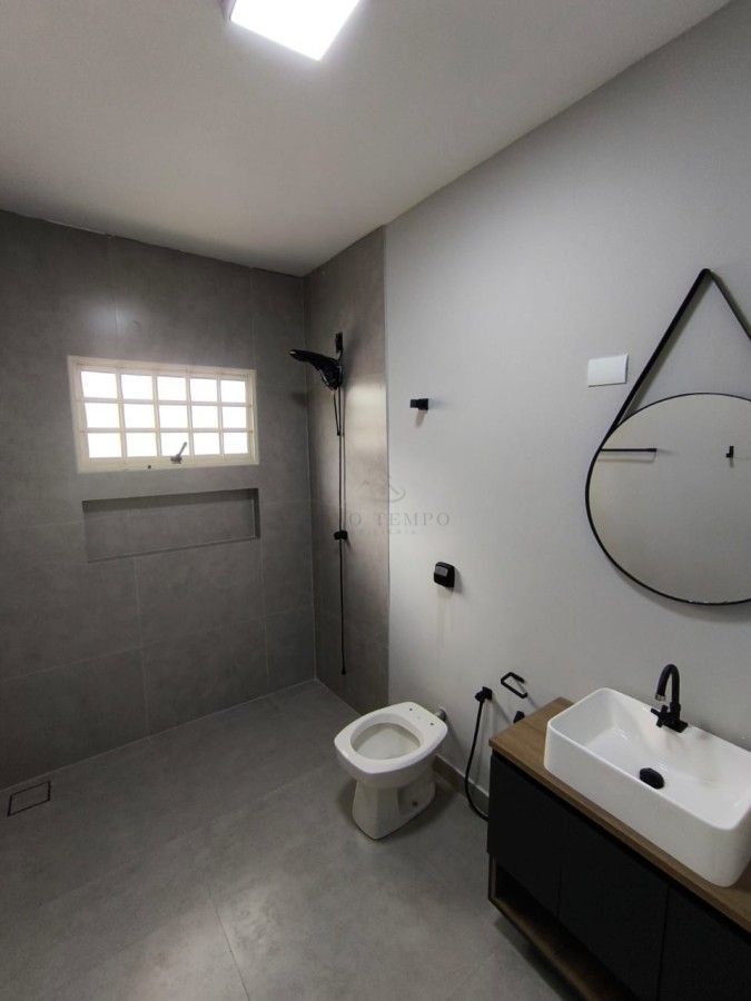 Casa à venda com 4 quartos, 174m² - Foto 15