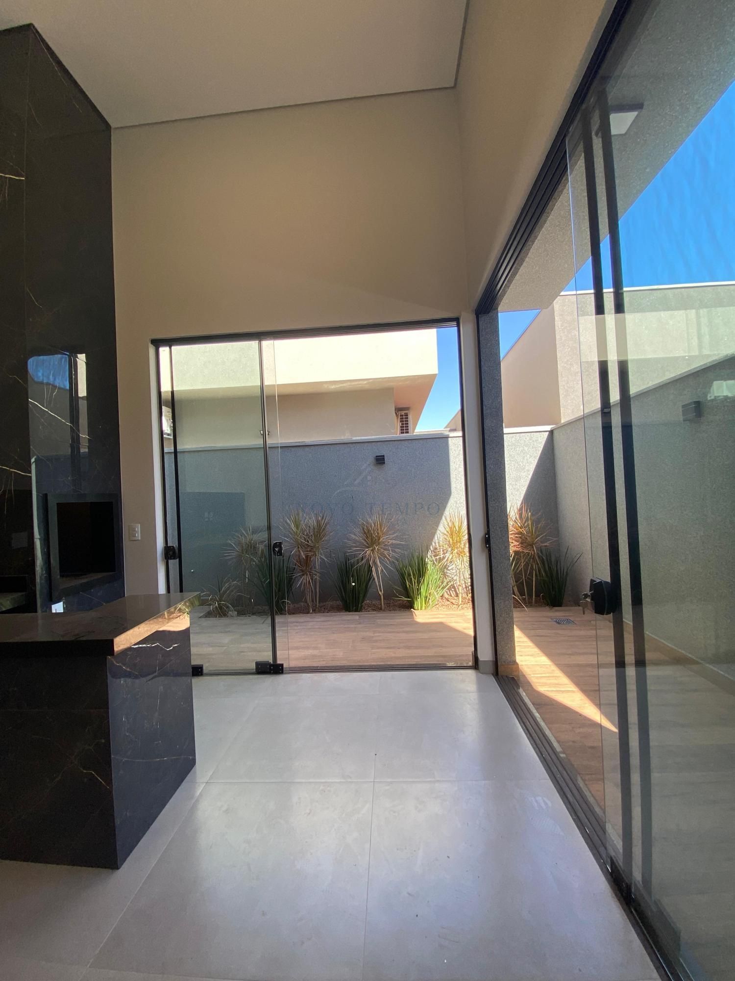 Casa, 3 quartos, 132 m² - Foto 2