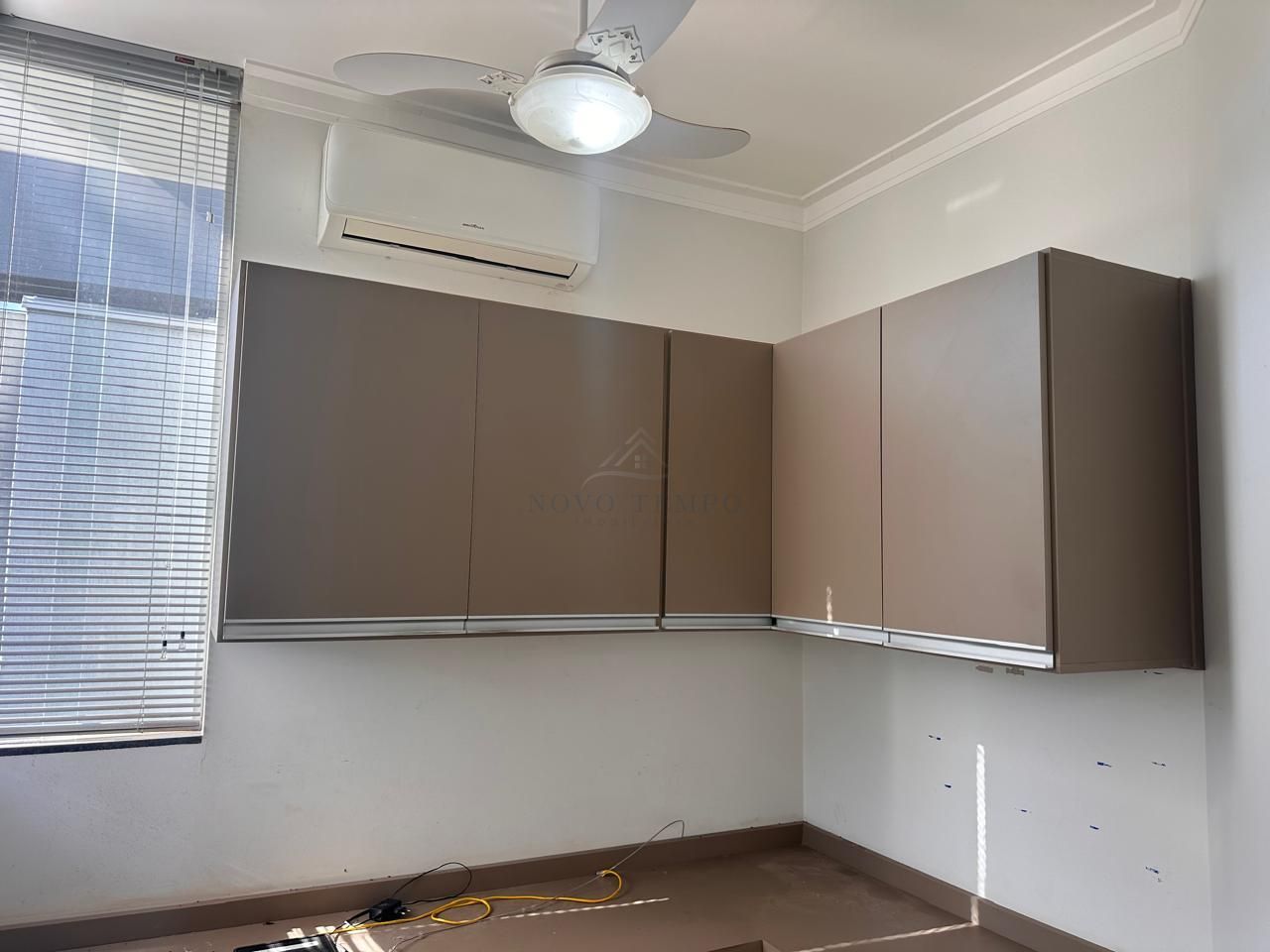 Casa, 3 quartos, 240 m² - Foto 11