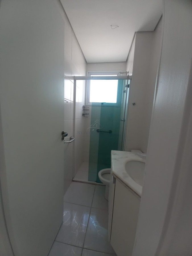 Apartamento para alugar com 2 quartos, 110m² - Foto 21