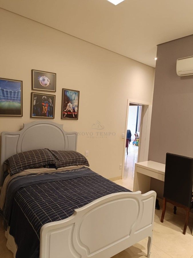Casa, 3 quartos, 256 m² - Foto 15