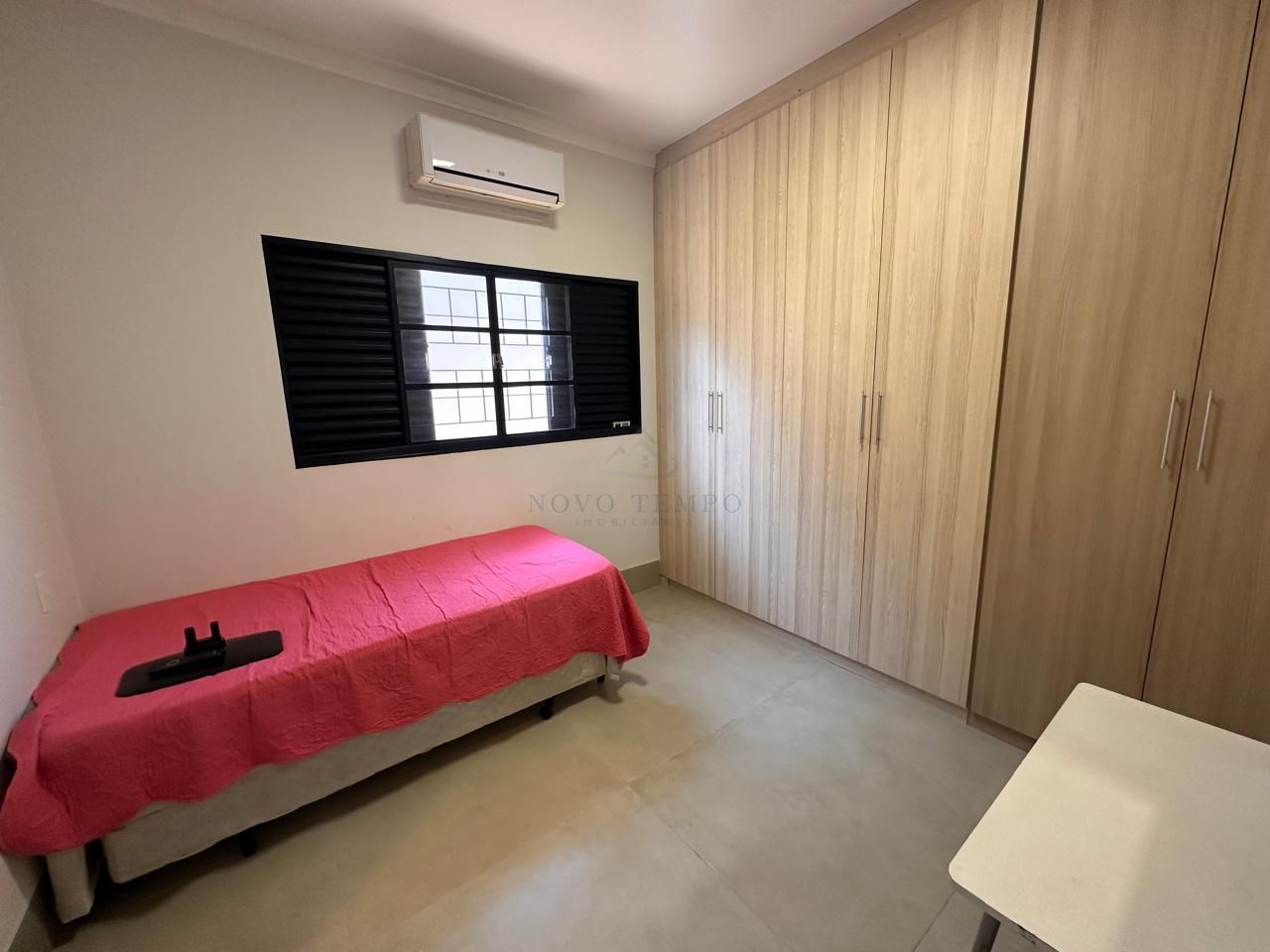 Casa, 3 quartos, 240 m² - Foto 25