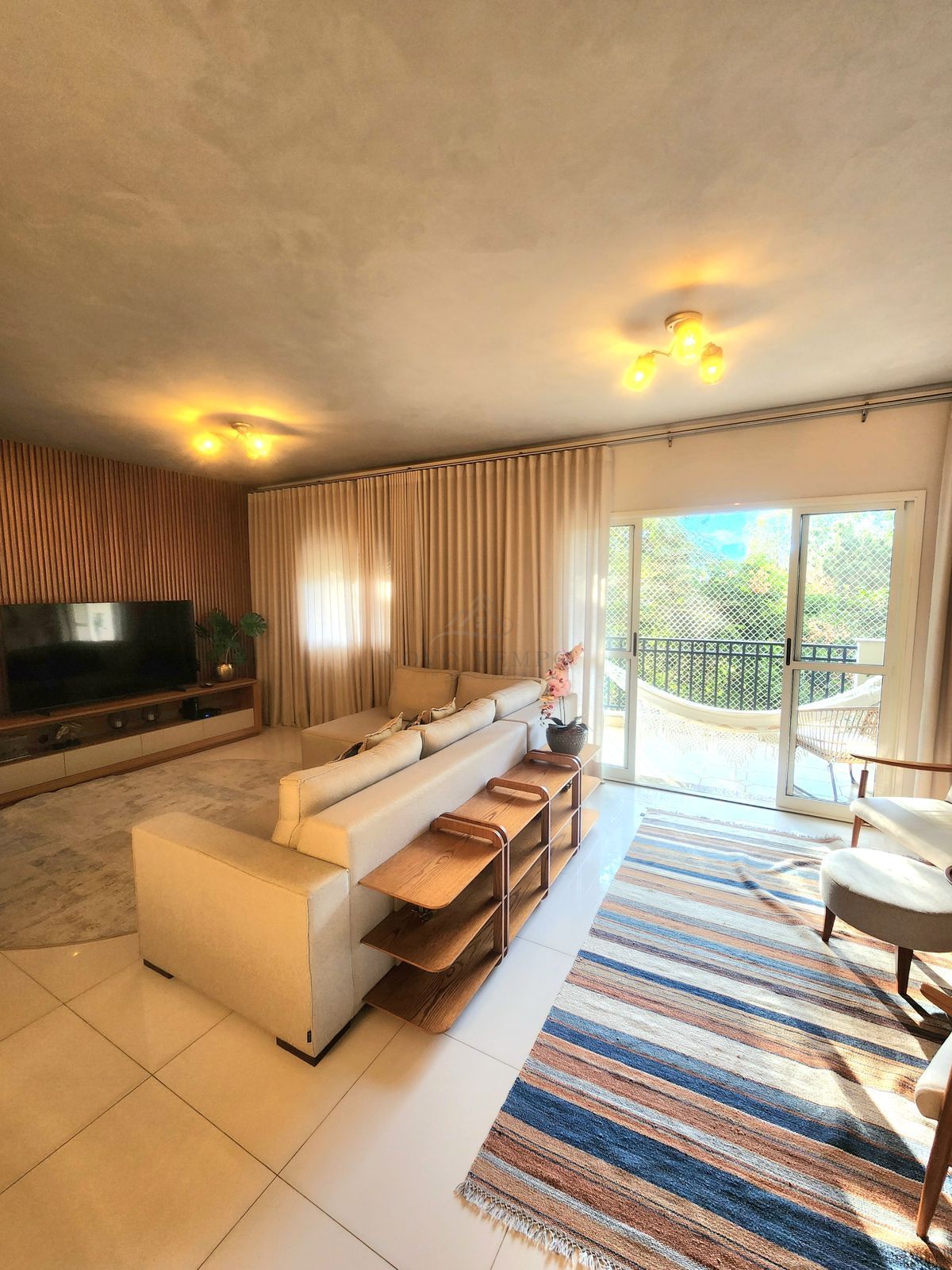 Apartamento, 3 quartos, 140 m² - Foto 2