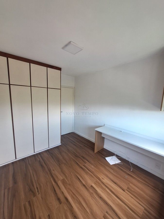 Apartamento para alugar com 2 quartos, 127m² - Foto 10