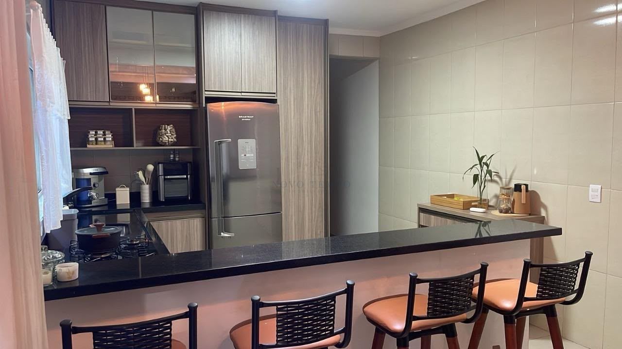 Casa, 4 quartos, 230 m² - Foto 9