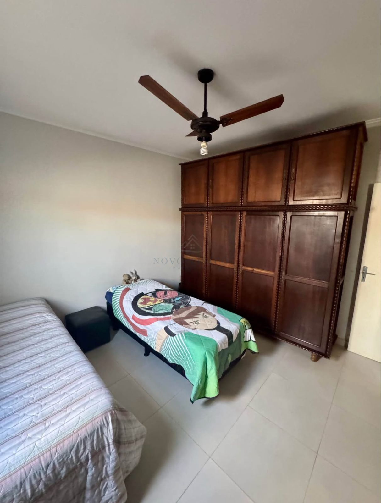 Casa, 3 quartos, 240 m² - Foto 4