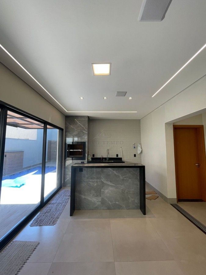 Casa, 3 quartos, 211 m² - Foto 3