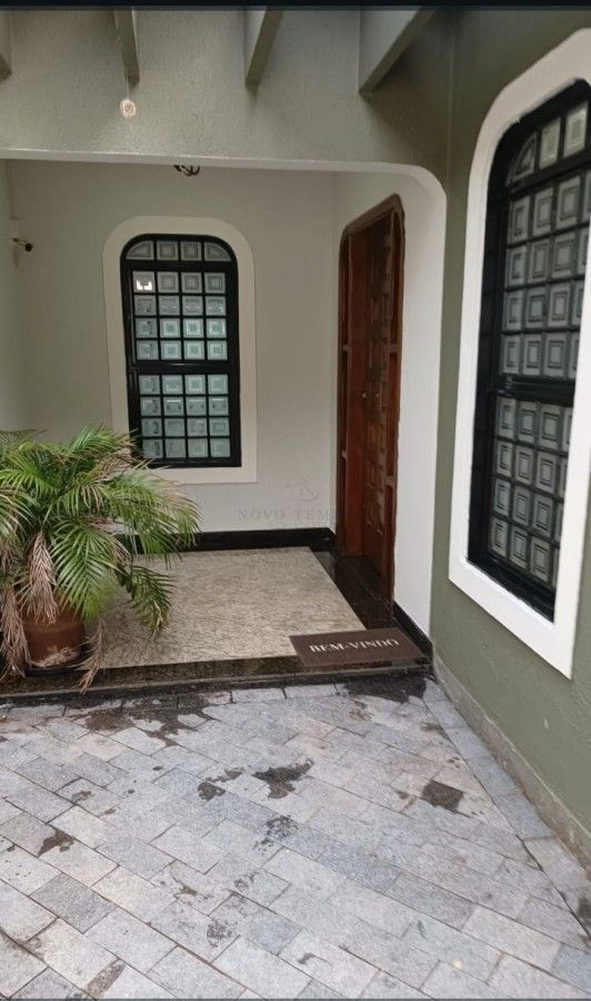 Casa, 3 quartos, 210 m² - Foto 2