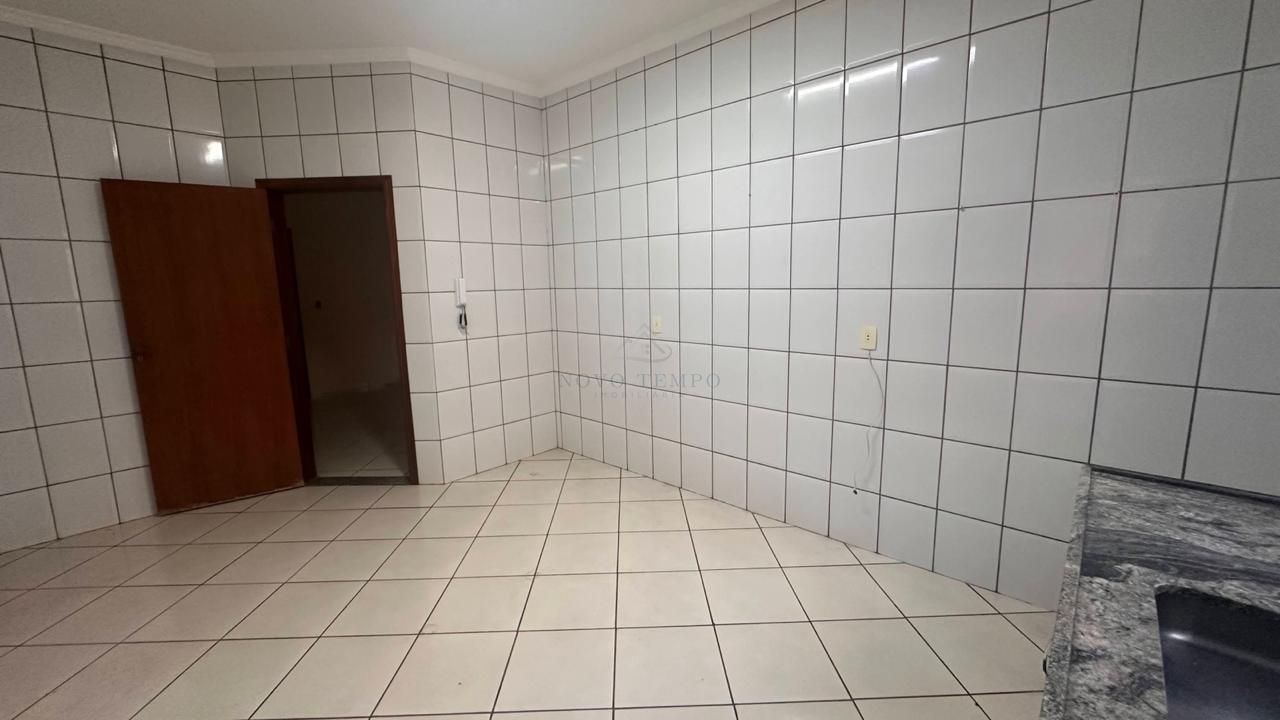 Casa, 3 quartos, 100 m² - Foto 2