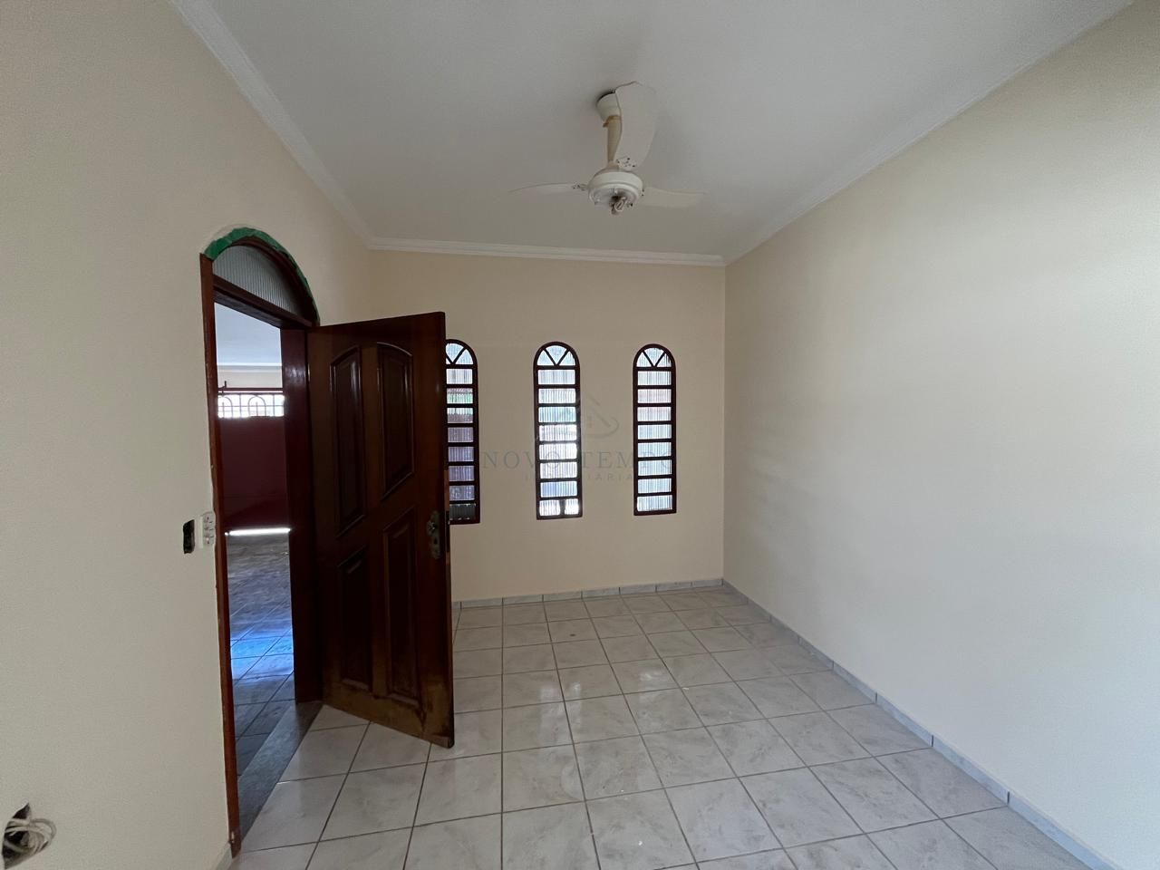 Casa, 3 quartos, 200 m² - Foto 6