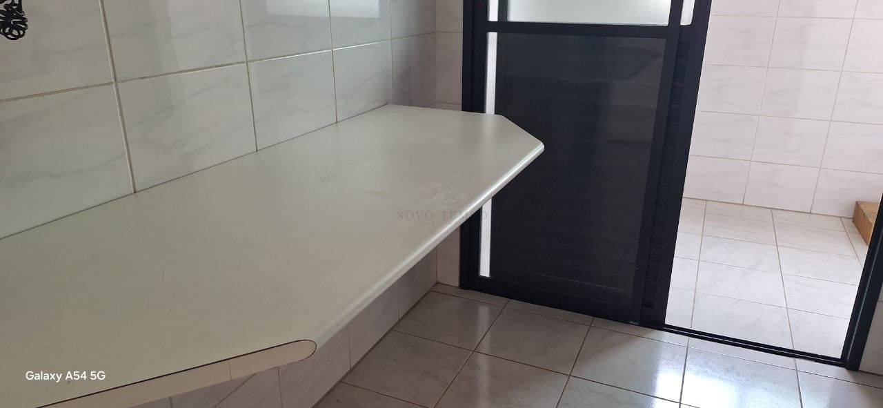 Apartamento para alugar com 3 quartos, 91m² - Foto 6