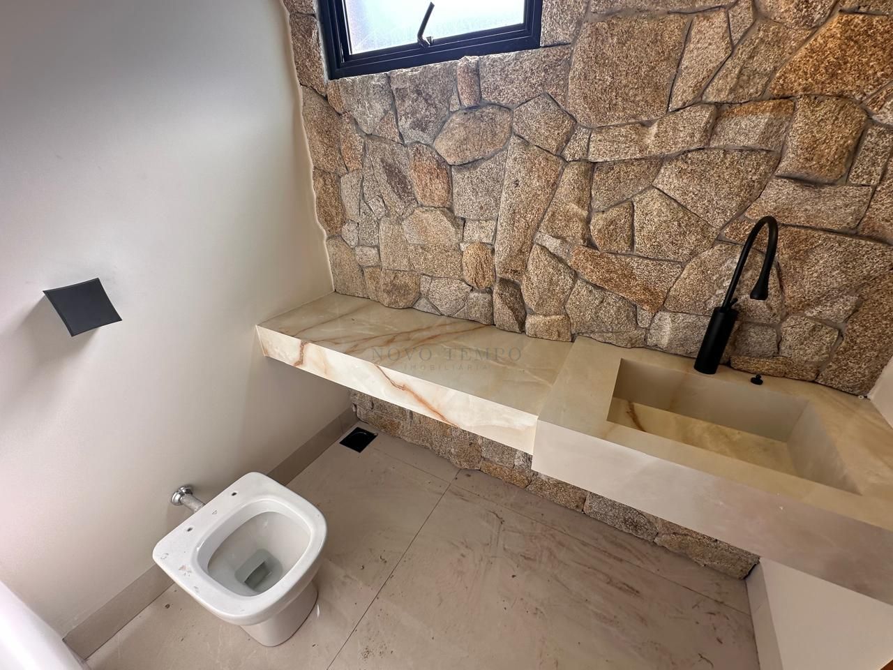 Casa, 3 quartos, 270 m² - Foto 33