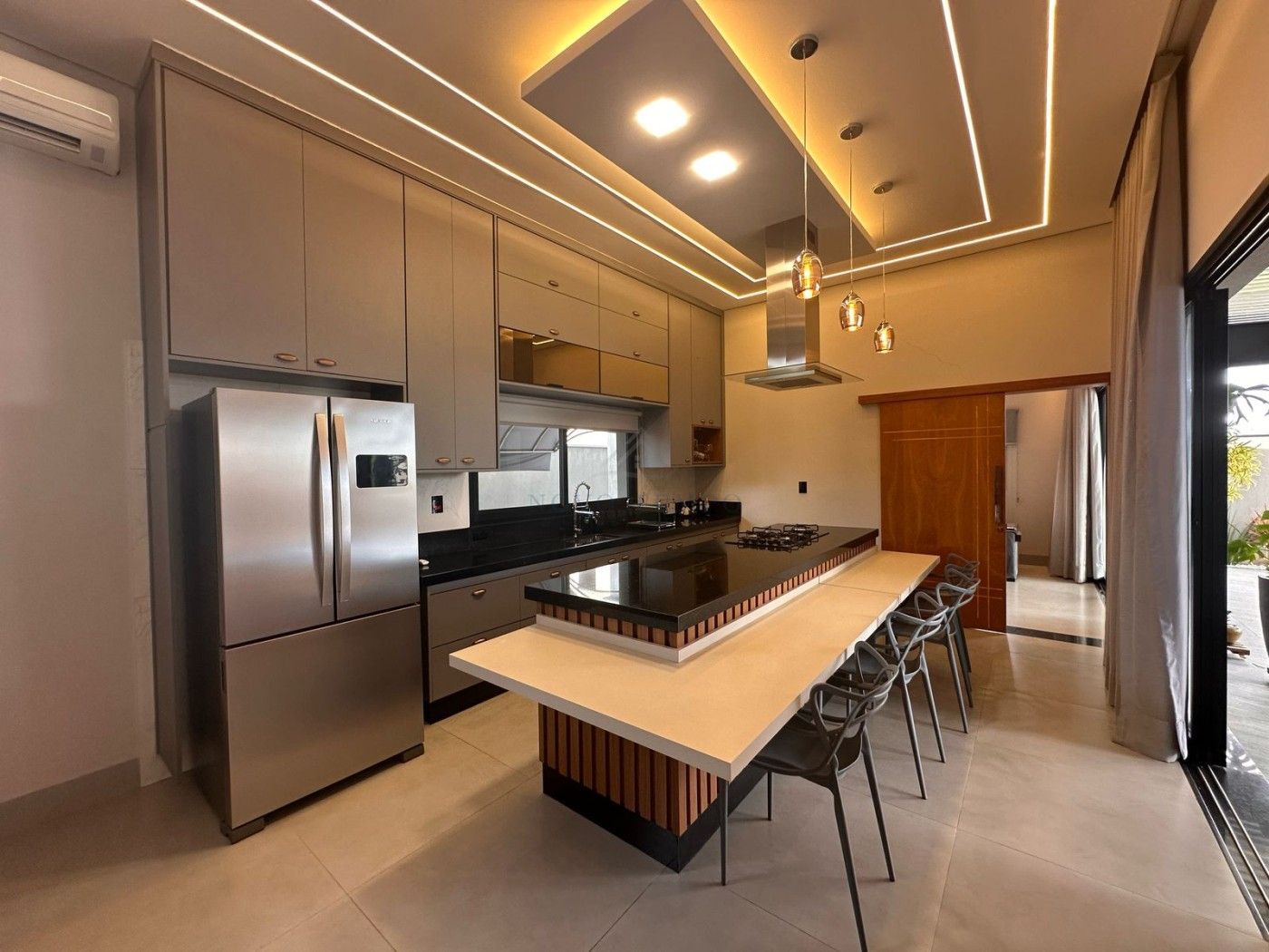 Casa, 3 quartos, 335 m² - Foto 8