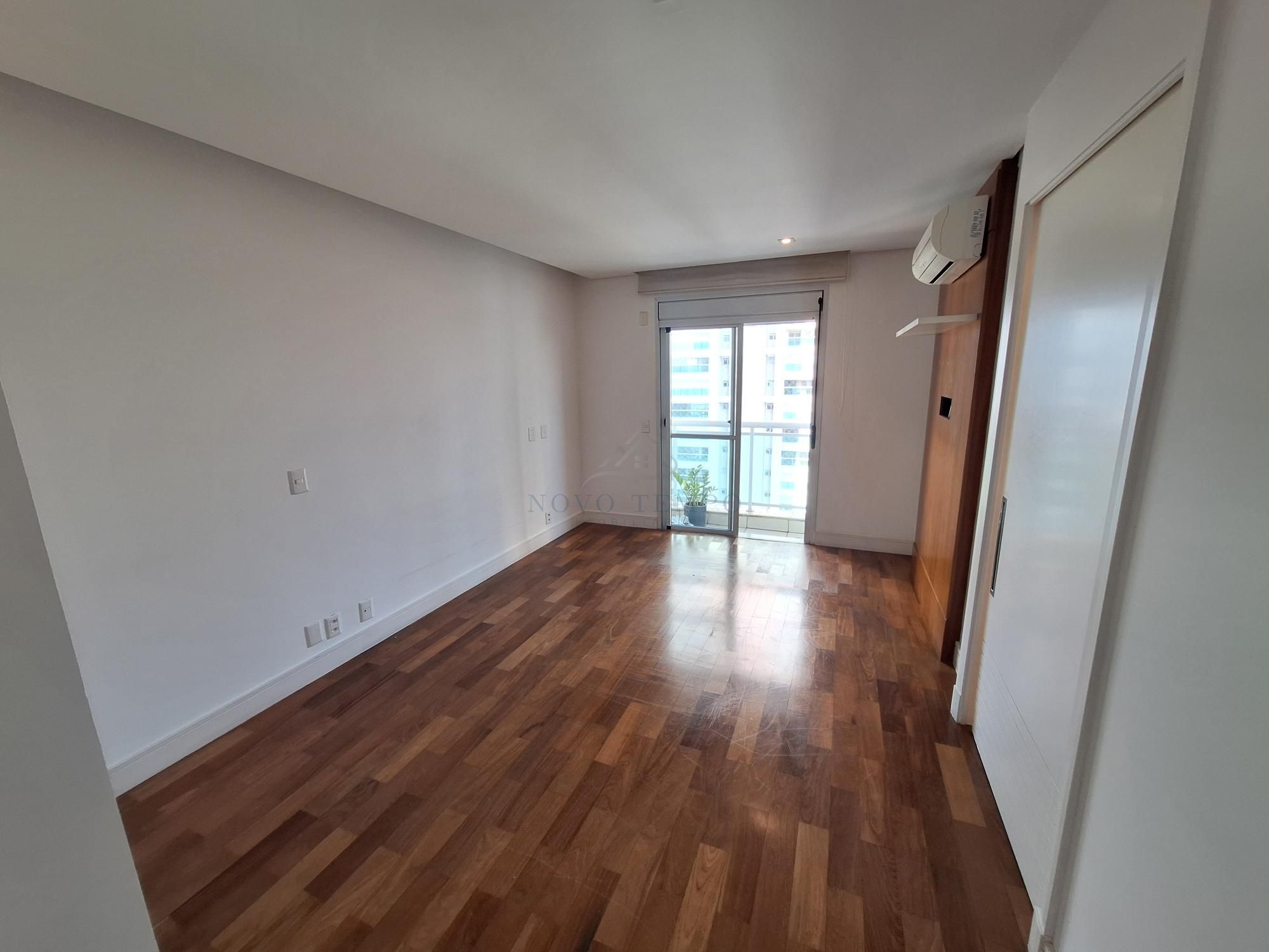 Apartamento, 3 quartos, 261 m² - Foto 28