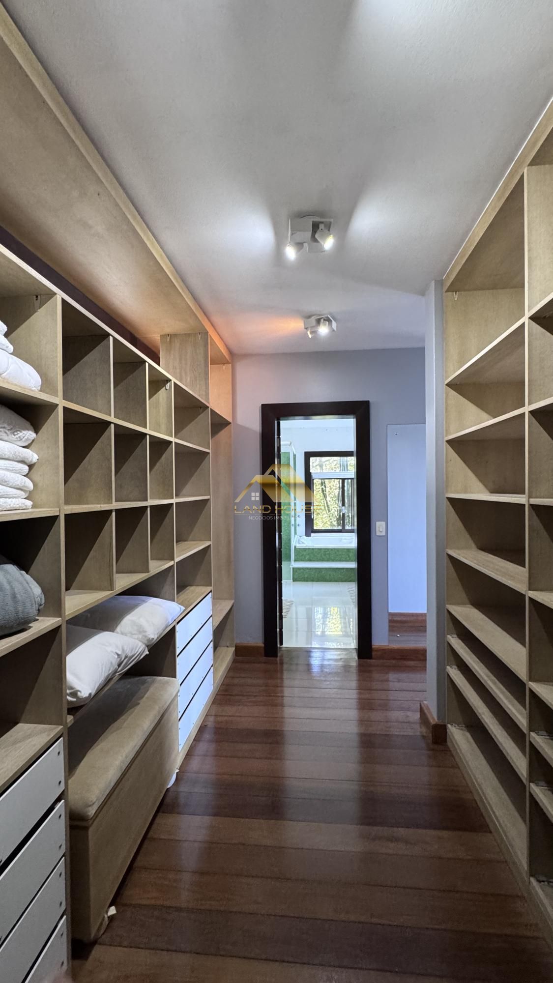 Casa, 3 quartos, 439 m² - Foto 70
