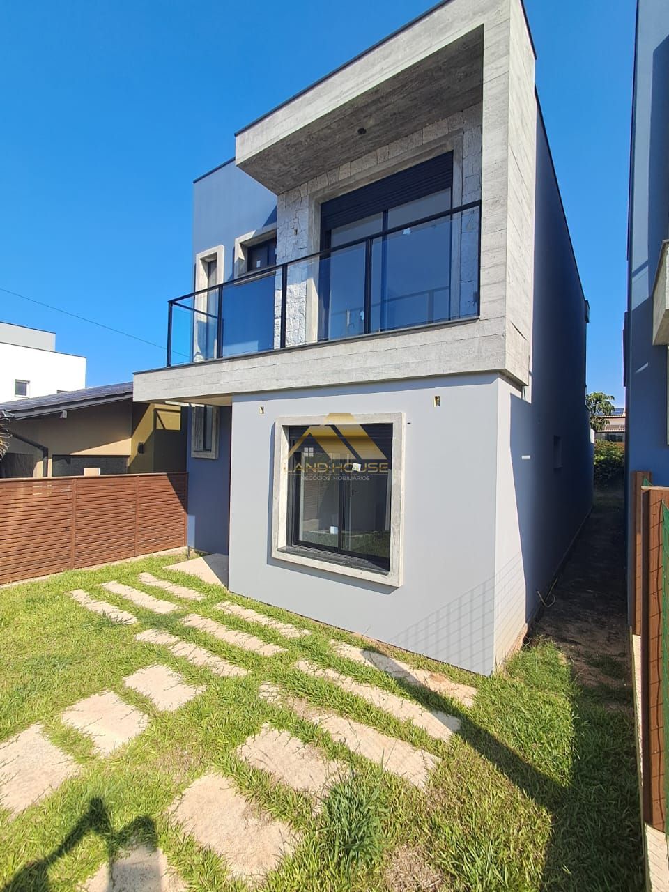 Casa com 3 Dormitórios à venda, 250 m² por R$ 1.400.000,00 Casa com 3 Dormitórios à venda, 250 m² por R$ 1.400.000,00