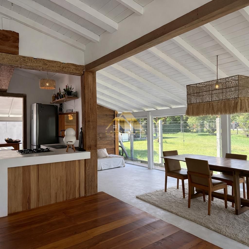 Casa com 3 Dormitórios à venda, 220 m² por R$ 1.650.000,00 Casa com 3 Dormitórios à venda, 220 m² por R$ 1.650.000,00