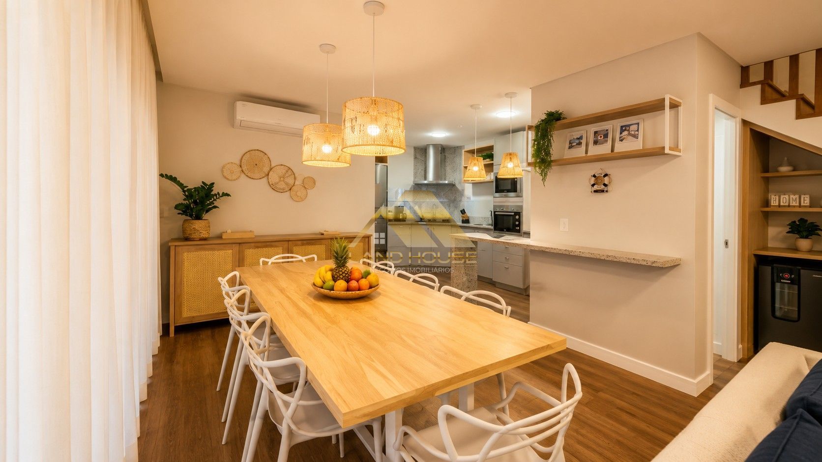 Sobrado com 3 Dormitórios à venda, 189 m² por R$ 1.670.000,00 Sobrado com 3 Dormitórios à venda, 189 m² por R$ 1.670.000,00