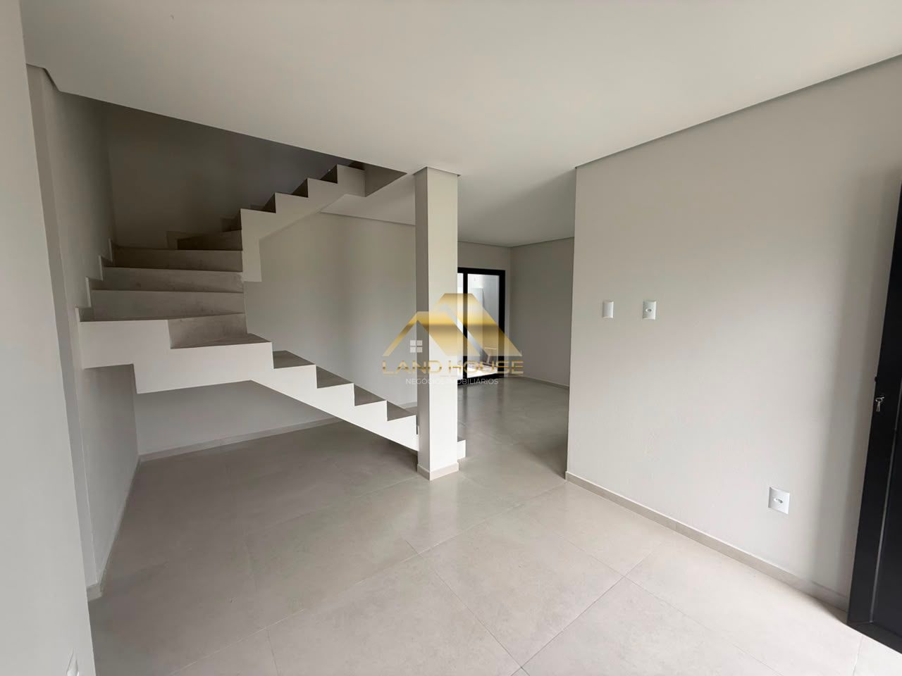 Casa, 3 quartos, 117 m² - Foto 2