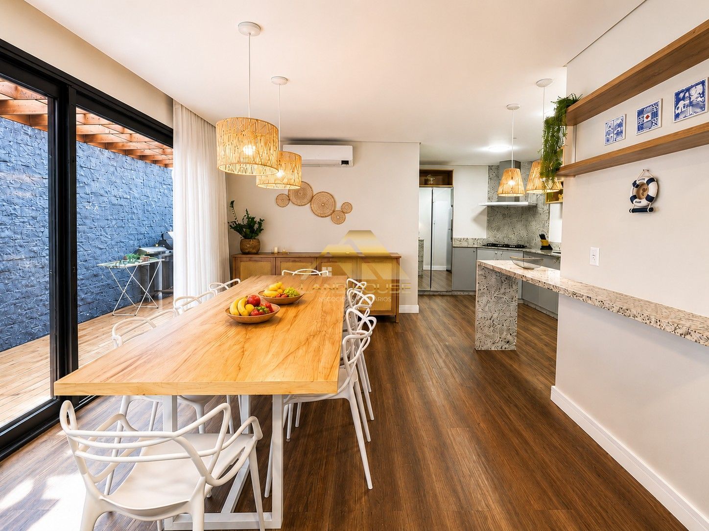 Sobrado com 3 Dormitórios à venda, 189 m² por R$ 1.670.000,00 Sobrado com 3 Dormitórios à venda, 189 m² por R$ 1.670.000,00
