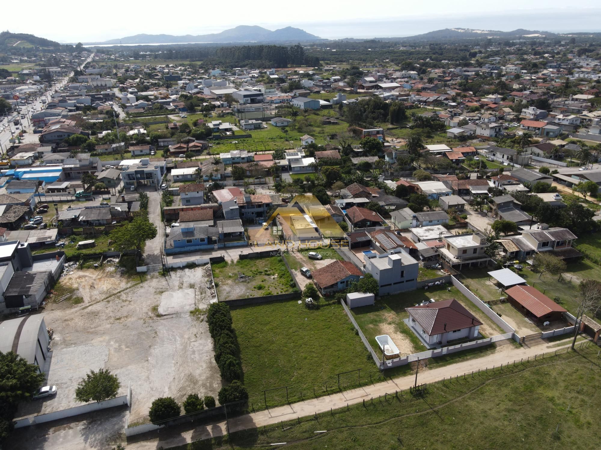 Terreno, 840 m² - Foto 2