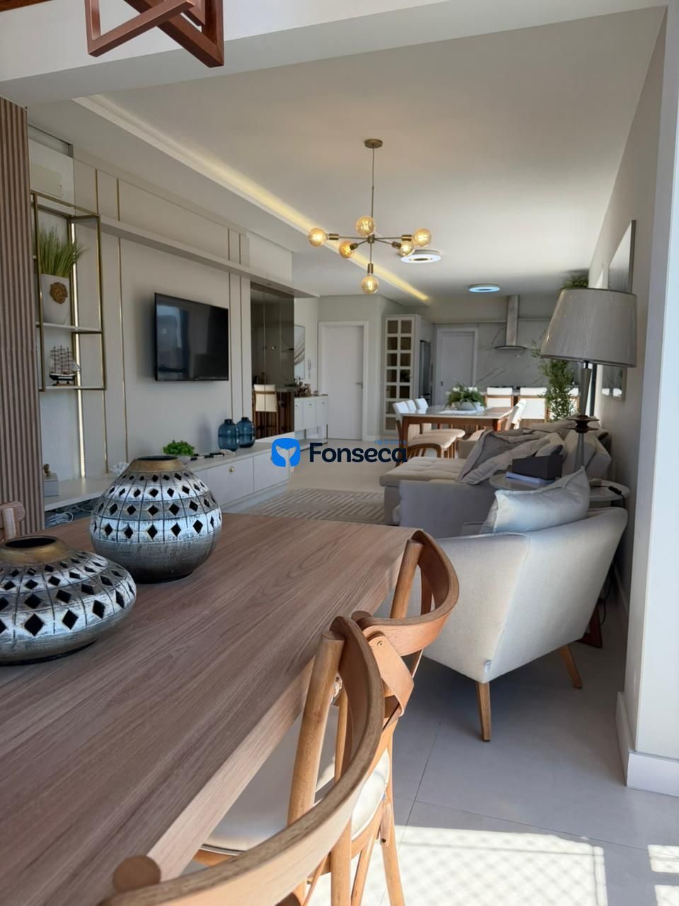 Residencial Gran Sol - Apartamento a venda em Laguna Mar Grosso com 3 suítes