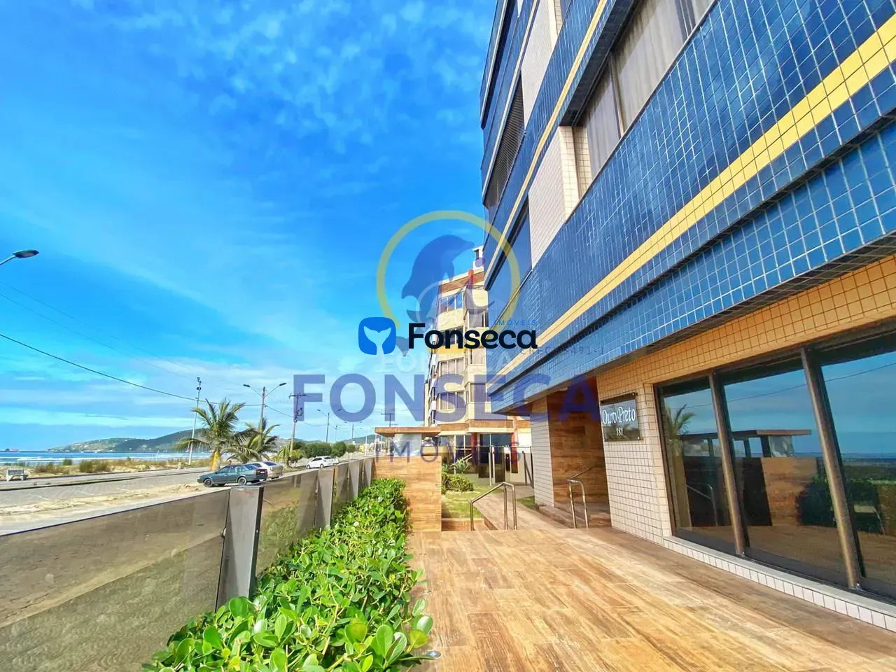 Apartamento à venda no Mar Grosso.