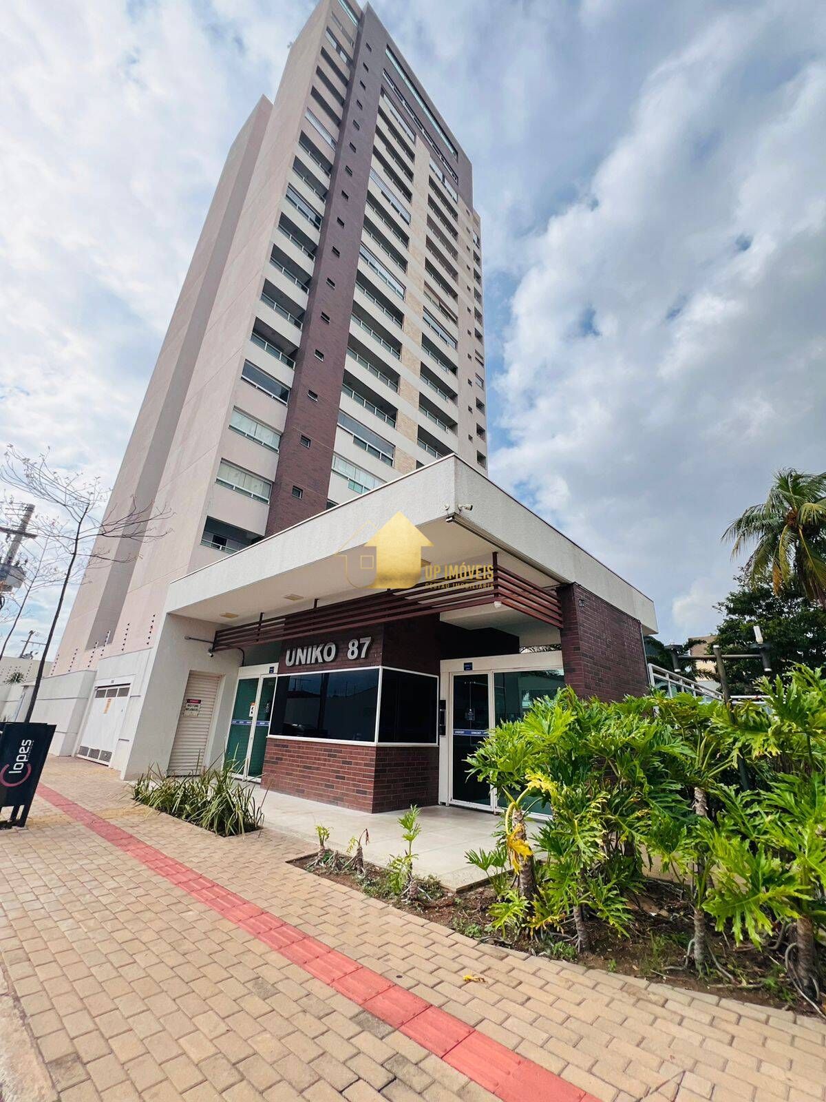 Apartamento à venda com 2 quartos, 87m² - Foto 1
