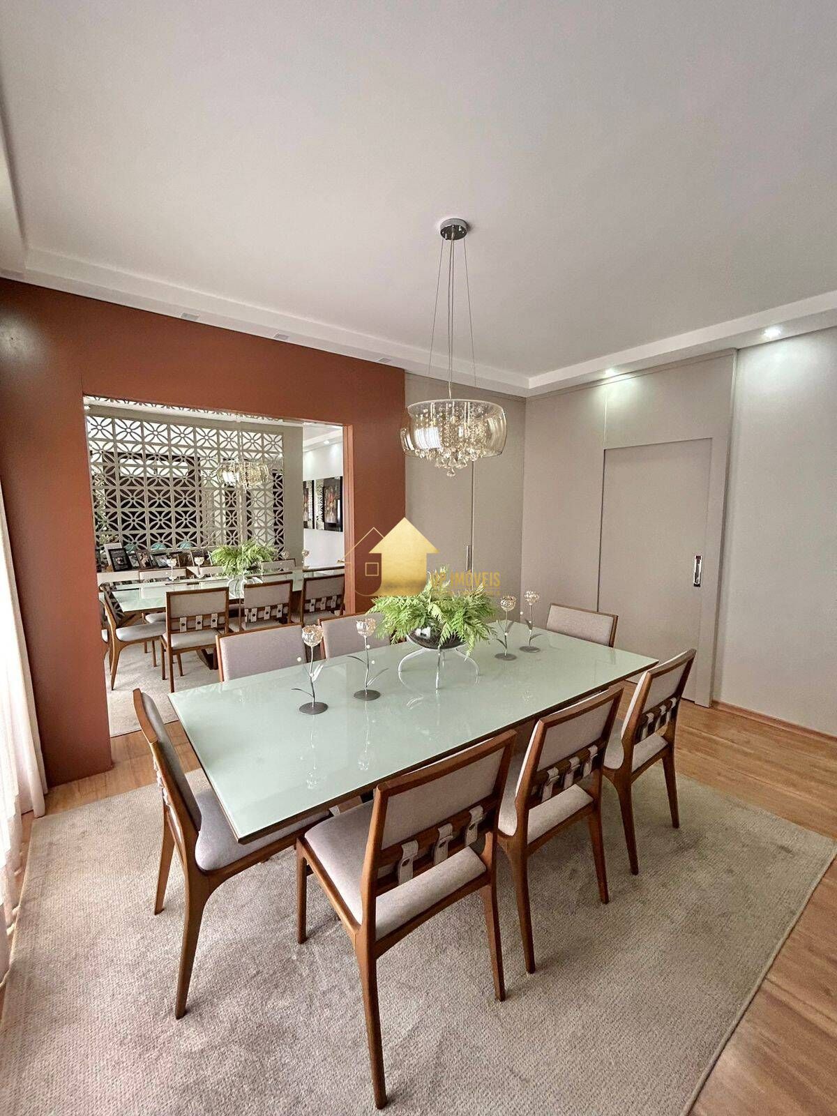 Casa de Condomínio à venda com 3 quartos, 243m² - Foto 4