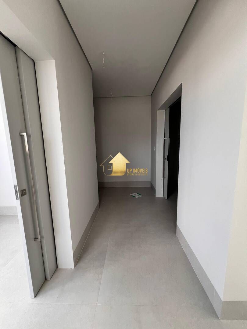 Casa de Condomínio à venda com 4 quartos, 650m² - Foto 14