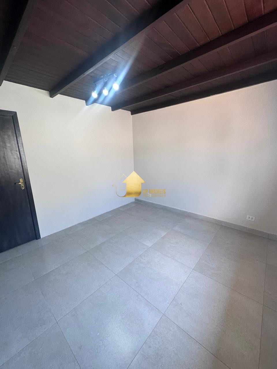 Loja-Salão à venda com 8 quartos, 321m² - Foto 3