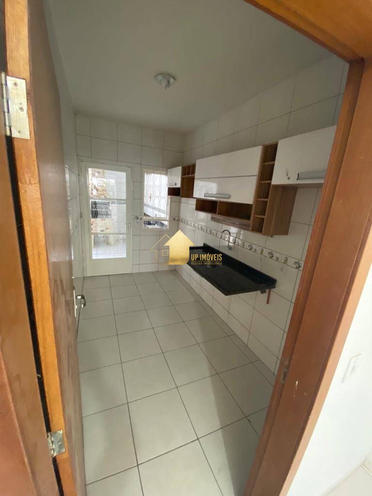 Casa, 3 quartos, 290 m² - Foto 4